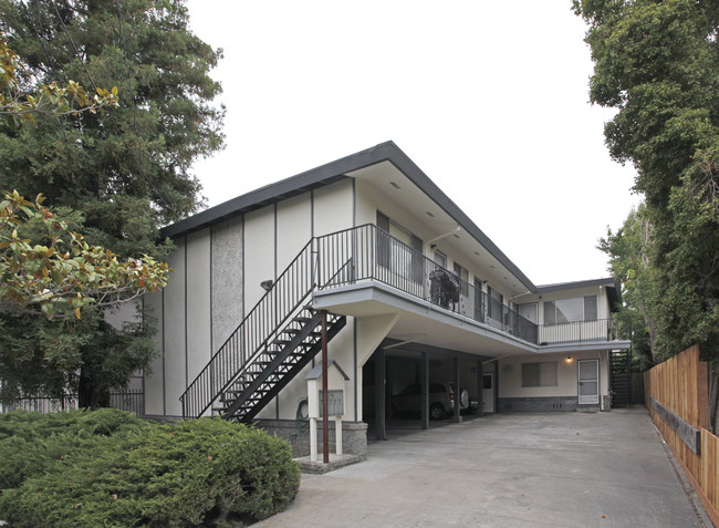 436 Standish St in Redwood City, CA - Foto de edificio - Building Photo