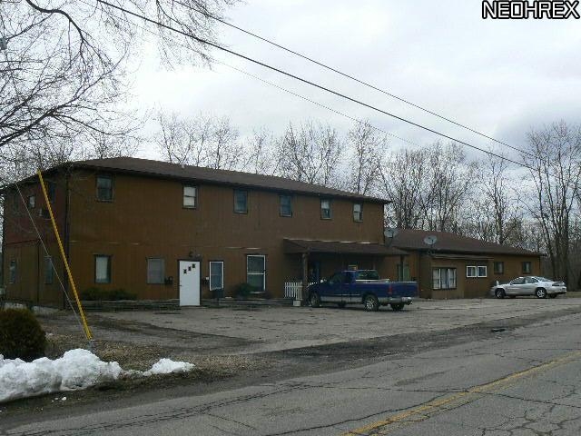 208-210 Ravenna Rd in Newton Falls, OH - Building Photo - Building Photo