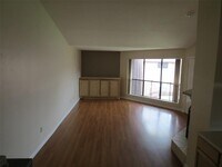 3100 Walnut Bend Ln photo'