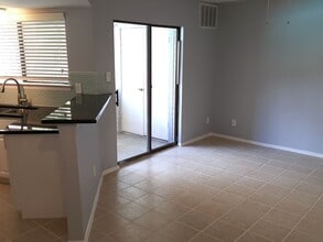 2500 Burleson Rd in Austin, TX - Building Photo - Building Photo