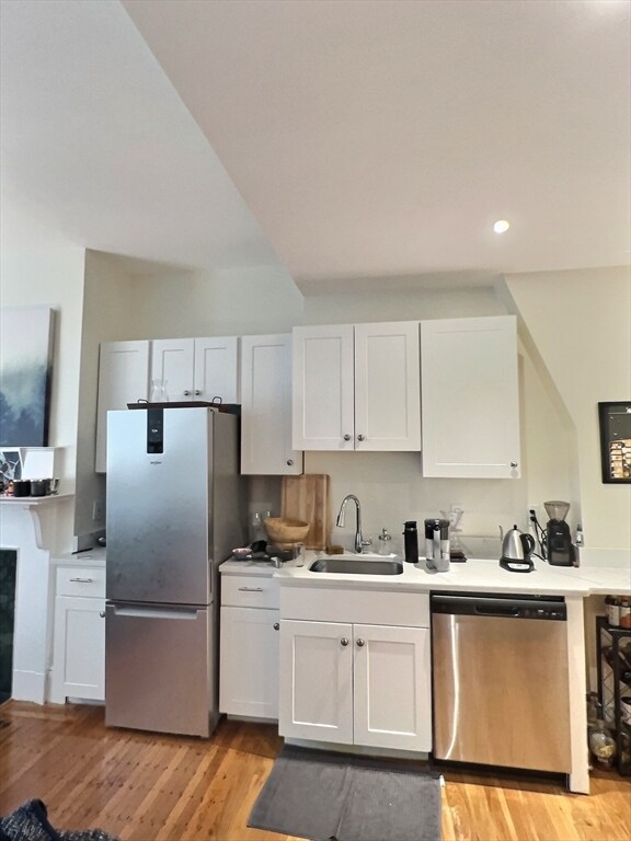 39 Garrison Rd, Unit 2F in Brookline, MA - Foto de edificio - Building Photo