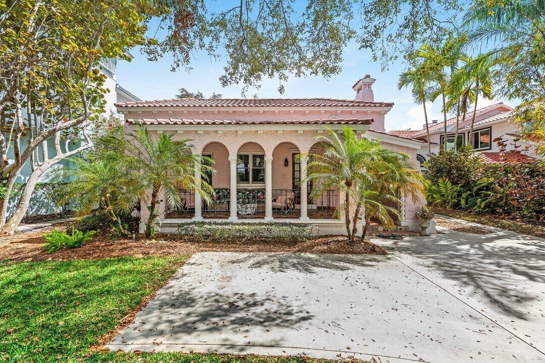 217 Coconut Ave in Stuart, FL - Building Photo