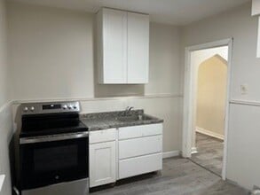 26 Spring St in Petersburg, VA - Building Photo - Building Photo