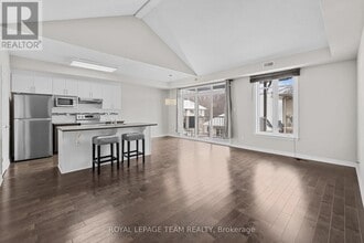 1065 Beryl Private in Ottawa, ON - Building Photo - Building Photo