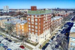 7451 N Greenview Ave, Unit 23 Apartments