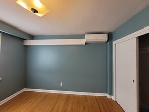 354 Wilson Av in Toronto, ON - Building Photo - Building Photo