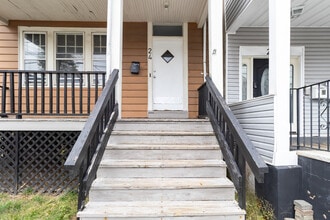 24 Wheeler St in Montclair, NJ - Foto de edificio - Building Photo