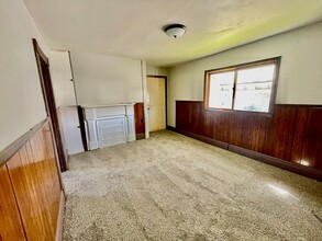 1704 4th Ave in Beaver Falls, PA - Building Photo - Building Photo