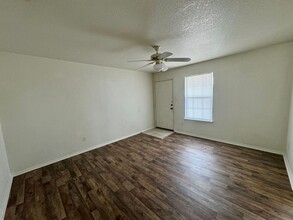 3404 Zephyr Rd in Killeen, TX - Building Photo - Building Photo