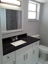 445 NE 195th St-Unit -329 in Miami, FL - Building Photo - Building Photo