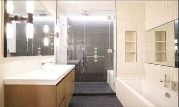 1160 5th Ave-Unit -301 in New York, NY - Building Photo - Building Photo