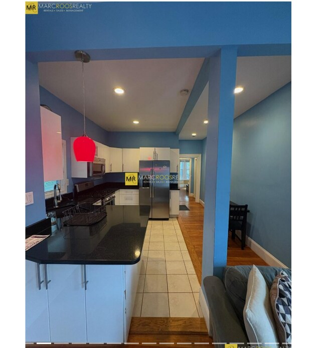 39 Springfield St, Unit 39-1 in Somerville, MA - Building Photo - Building Photo