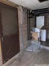 3840 Anuhea St in Honolulu, HI - Building Photo - Building Photo