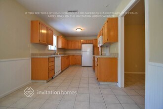 10005 Albyar Ave in Riverview, FL - Building Photo - Building Photo