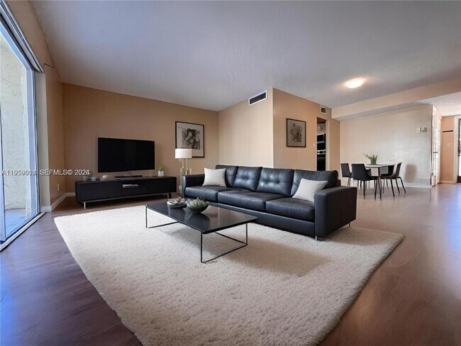 property at 3300 Spanish Moss Terrace