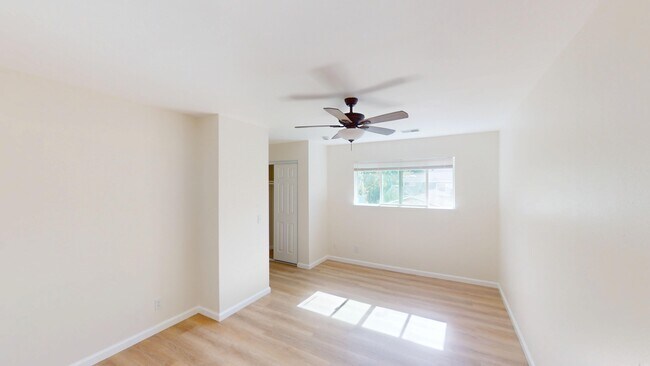 18755 Gillman Dr, Unit 18755 Gillman Drive in Sonoma, CA - Foto de edificio - Building Photo