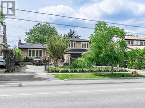 174 Bellamy Rd N in Toronto, ON - Building Photo - Building Photo