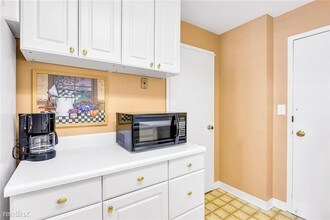 215 Piedmont Ave NE in Atlanta, GA - Building Photo - Building Photo