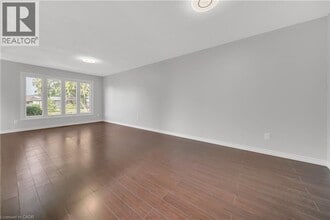 84 Homestead Pl in Kitchener, ON - Building Photo - Building Photo