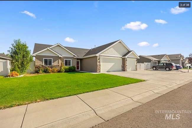 property at 337 Orchid Ave