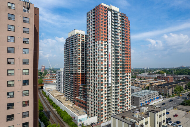 The Diamond in Toronto, ON - Building Photo - Building Photo