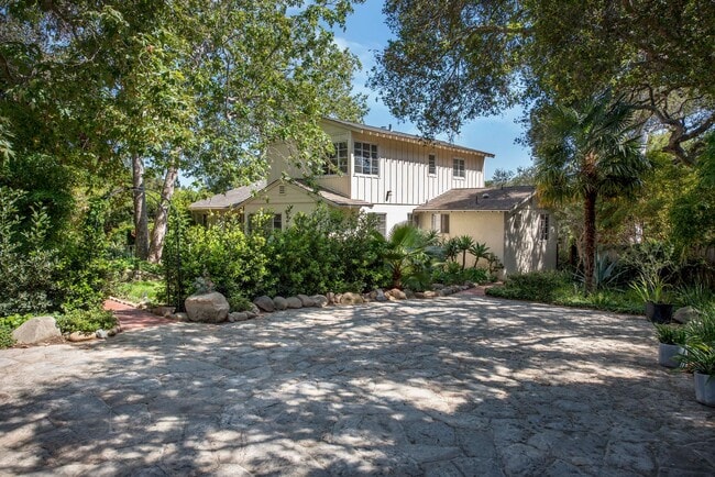 750 El Bosque Rd in Montecito, CA - Building Photo - Building Photo