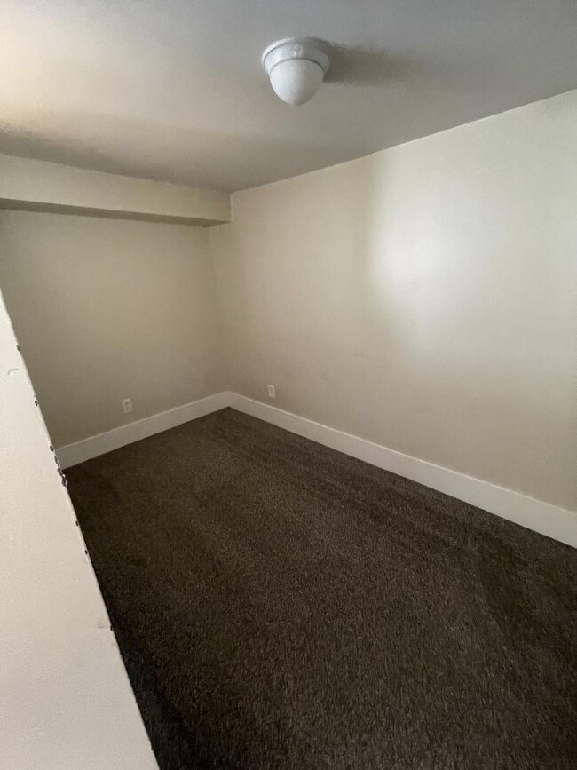 property at 14 Myrtle Ave
