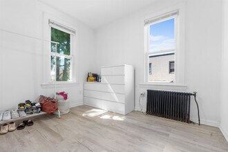 4308 Grand Ave in North Bergen, NJ - Building Photo - Building Photo