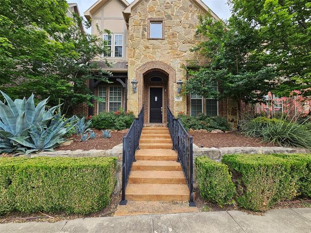 property at 988 Shadyside Ln