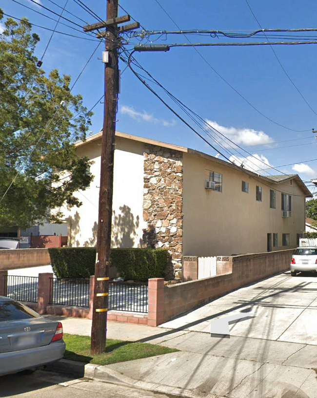 413 Calle Cinco in Montebello, CA - Building Photo - Building Photo