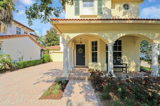 323 September St in Palm Beach Gardens, FL - Building Photo - Building Photo
