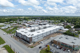 Iconik Bixby in Bixby, OK - Building Photo - Building Photo