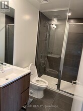 5 Quarrington Ln in Toronto, ON - Building Photo - Building Photo