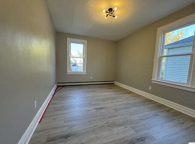 45 Long St in Jersey City, NJ - Building Photo - Building Photo