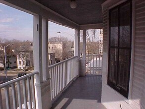 219 E Mifflin St-Unit -2 in Madison, WI - Building Photo - Building Photo
