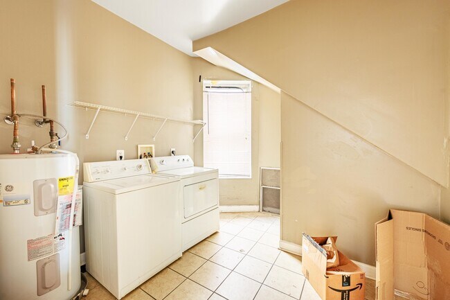 1234 S Lawndale Ave in Chicago, IL - Building Photo - Building Photo