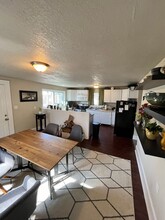 1546 33rd St in Des Moines, IA - Building Photo - Building Photo