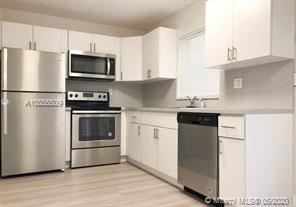 7501 Kimberly Blvd in North Lauderdale, FL - Building Photo - Building Photo