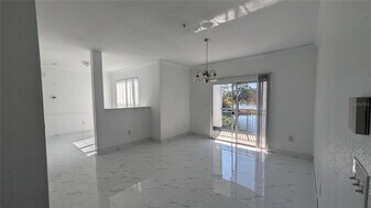 3702 Palm Desert Ln in Orlando, FL - Building Photo