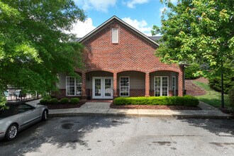 Tatton Park Apartments in Winston-Salem, NC - Building Photo - Building Photo