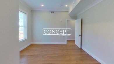 68 Day St, Unit 2 in Boston, MA - Building Photo - Building Photo