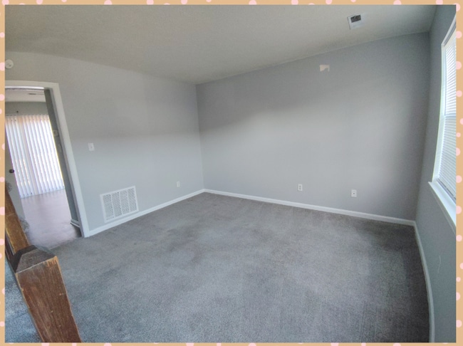 property at 74 Duiguid Dr