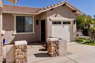 1884 W Macaw Dr in Chandler, AZ - Building Photo - Building Photo