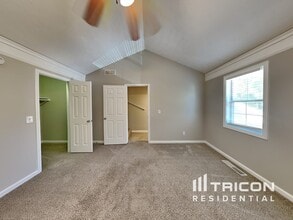 3721 Cherokee Overlook Dr in Canton, GA - Building Photo - Building Photo