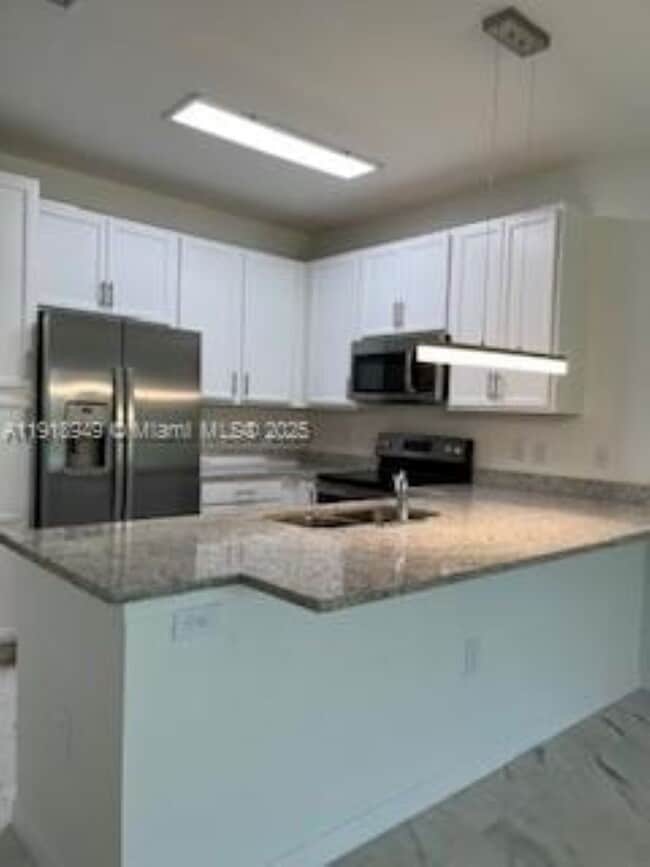 6280 SW 47th Ct in Davie, FL - Building Photo - Building Photo