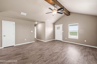 1005 East St in Abernathy, TX - Building Photo - Building Photo