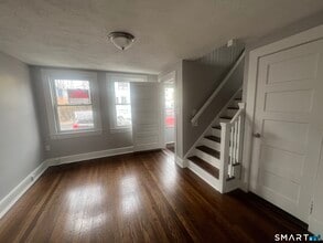 110 Asylum St in Bridgeport, CT - Building Photo - Building Photo