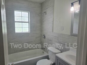 222 W Fairchild Dr in Midwest City, OK - Building Photo - Building Photo