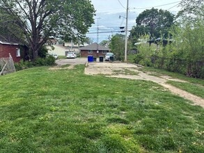 1430 Coventry Rd in Dayton, OH - Building Photo - Building Photo