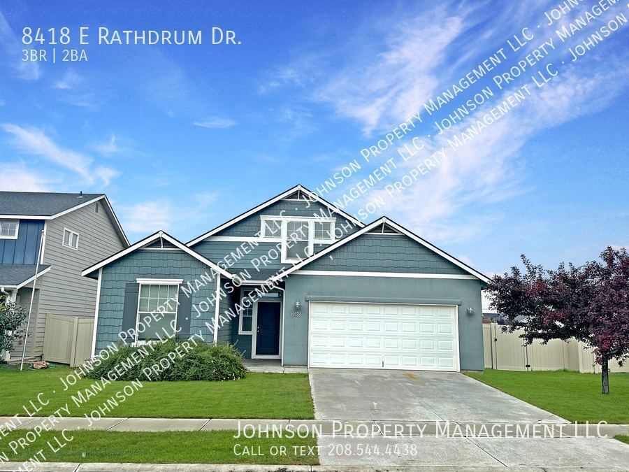 8418 E Rathdrum Dr in Nampa, ID - Foto de edificio